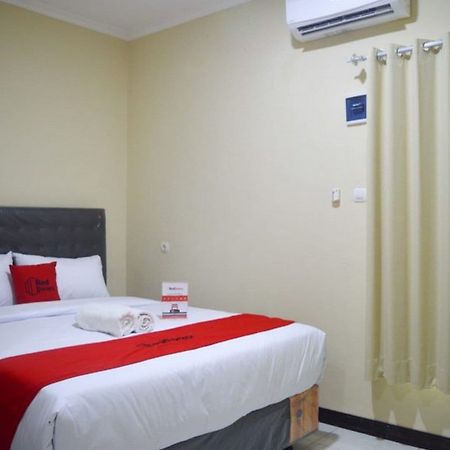 Reddoorz Near Sam Poo Kong 2 Semarang Exterior foto