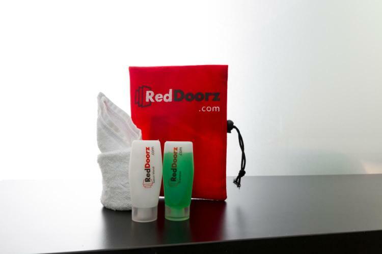 Reddoorz Near Sam Poo Kong 2 Semarang Exterior foto